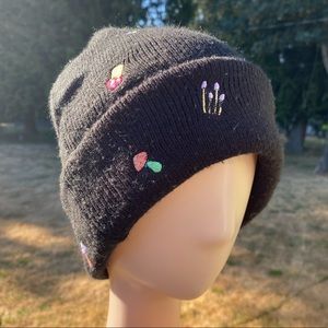 Mushroom beanie